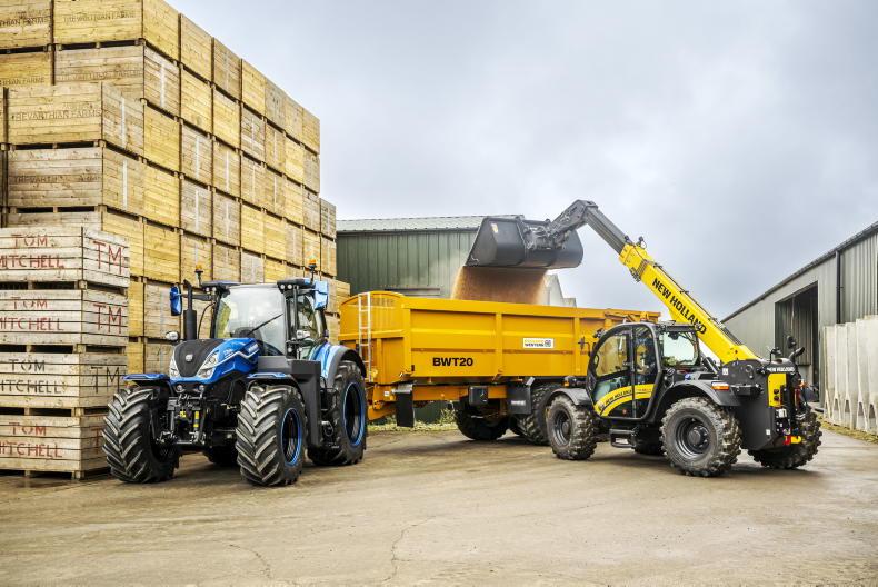 New Holland Unveils Worlds First LNG Powered Tractor Free